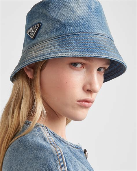 prada bucket hat woman